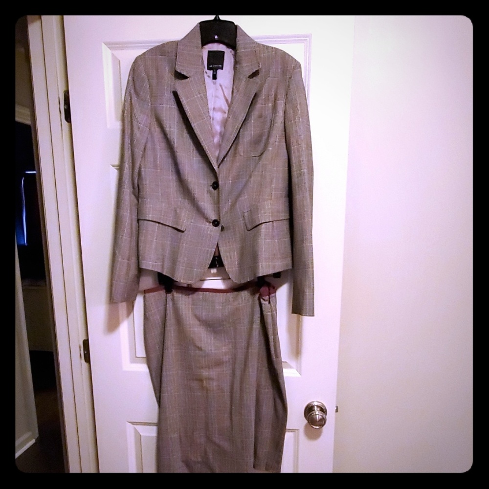 Plaid skirt suit